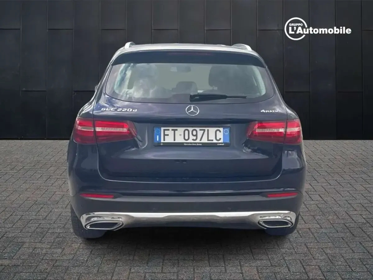 Usata Mercedes GLC220 Exclusive 170 CV (125 kW) 2019 Blu SUV