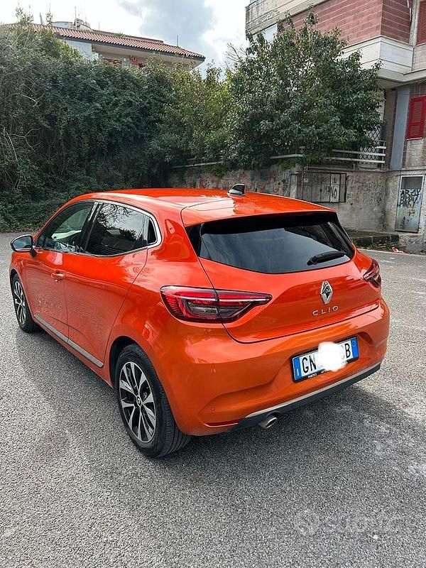 Usata Renault Clio V Techno 101 CV (74 kW) 2023 Berlina