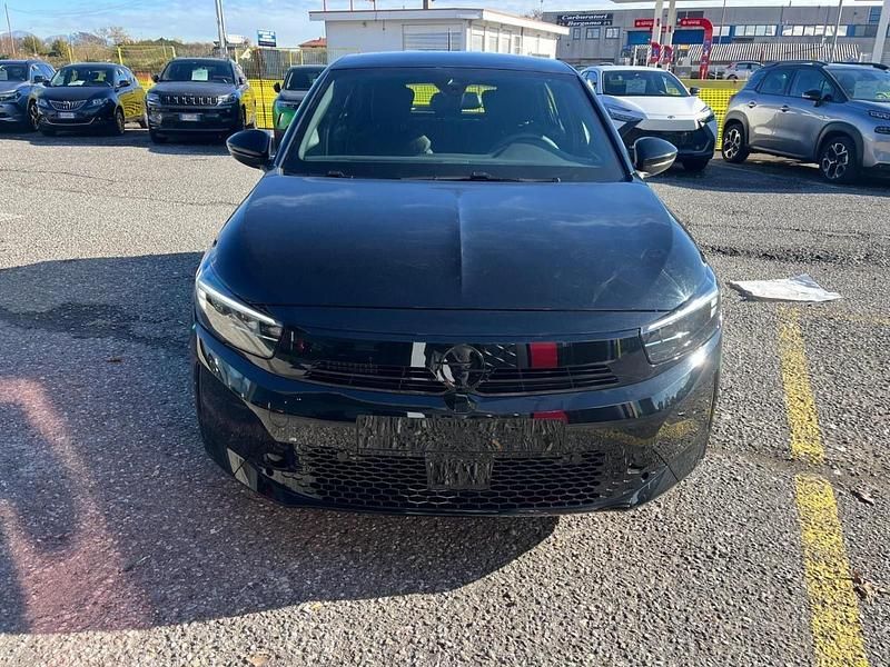 Usata Opel Corsa 101 CV (74 kW) 2024 Nero Utilitaria