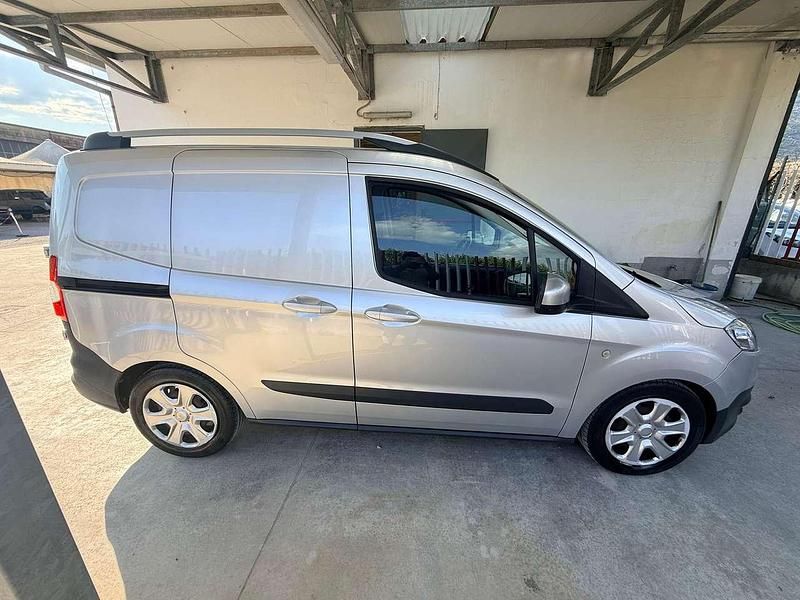 Occasion Ford Transit 75 ch (55 kW) 2017 Argent Van