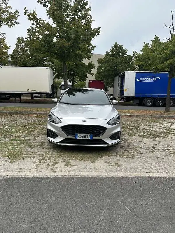 Usata Ford Focus ST-Line 125 CV (91 kW) 2018 Berlina
