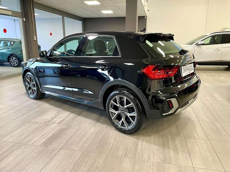 Usata Audi A1 Admired 95 CV (69 kW) 2023 Nero SUV
