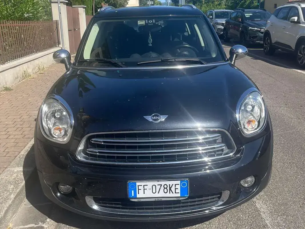 Usata Mini Cooper D Countryman 90 CV (66 kW) 2016 Nero SUV