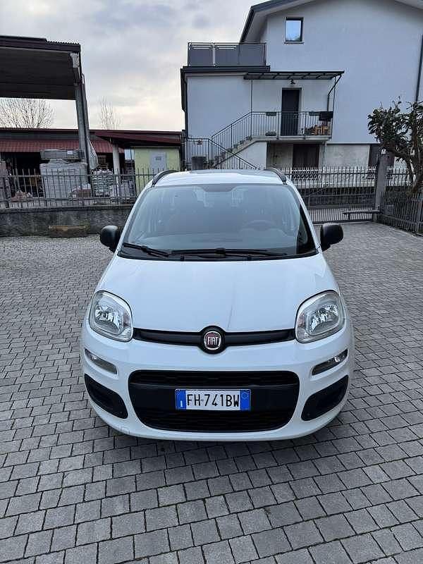 Usata Fiat Panda Easy 69 CV (50 kW) 2017 Bianco Utilitaria