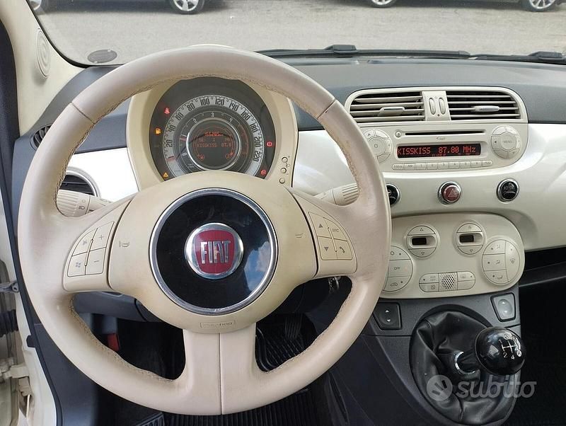Begagnad Fiat 500C Lounge 95 HK (69 kW) 2010 Vit Cab