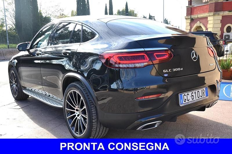 Usata Mercedes GLC300 Premium 245 CV (180 kW) 2020 Nero SUV