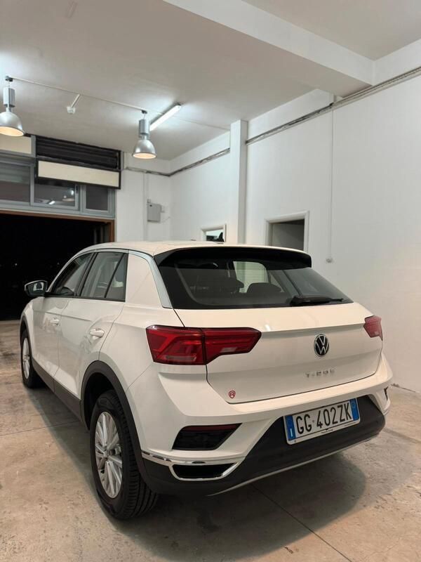 Usata VW T-Roc Sport 150 CV (110 kW) 2021 Bianco SUV