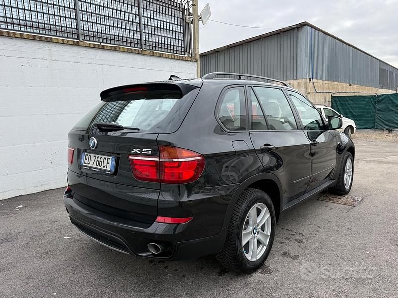 Usata BMW X5 245 CV (180 kW) 2010 Nero SUV