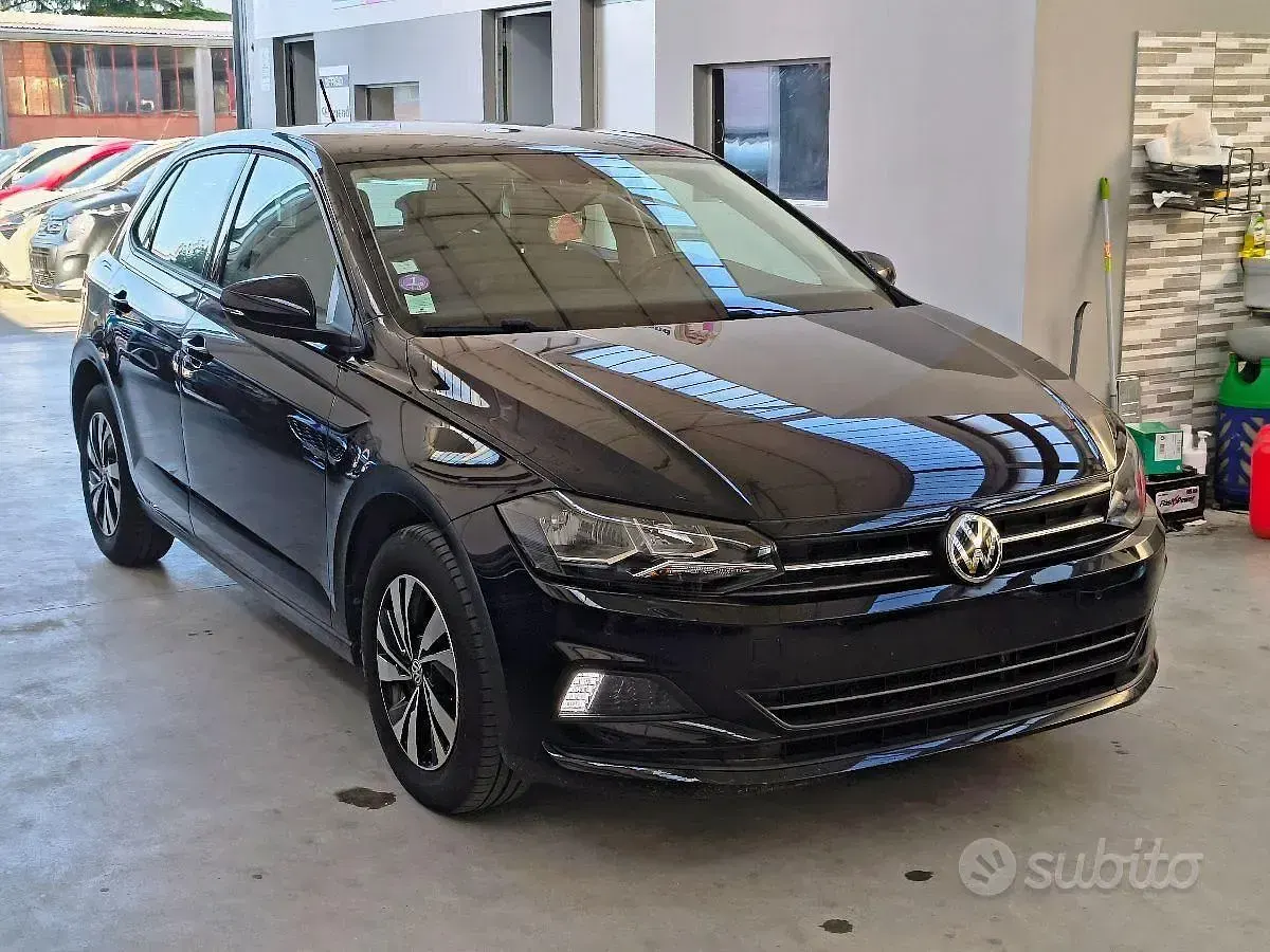Usata VW Polo Comfortline 95 CV (69 kW) 2019 Nero Utilitaria