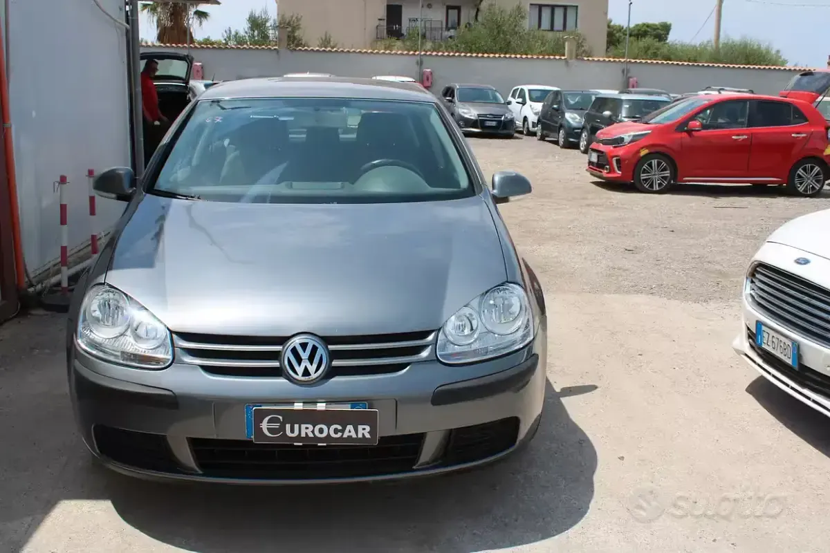 Usata VW Golf IV Comfortline 105 CV (77 kW) 2004 Berlina