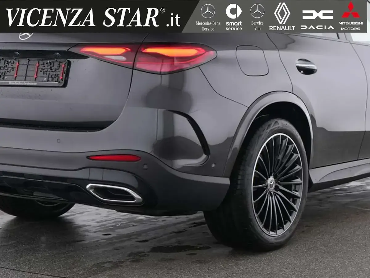 Usata Mercedes GLC300 Premium 269 CV (197 kW) 2025 Grigio grafite SUV