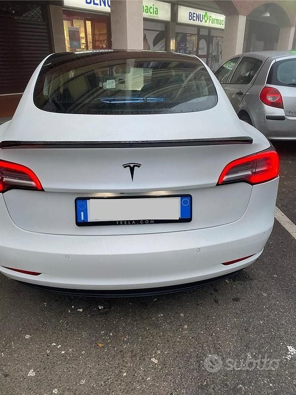 Usata Tesla Model 3 239 kW (325 CV) 2020 Bianco Berlina
