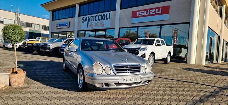 Usata Mercedes CLK200 191 CV (140 kW) 1998 Argento Coupé