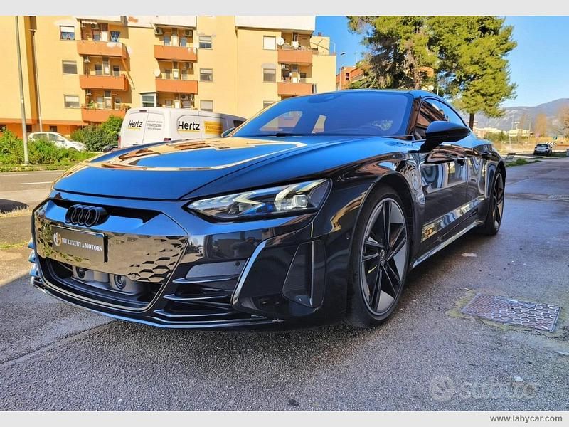 Usata Audi e-tron GT quattro Ambiente 514 kW (700 CV) 2021 Nero Berlina