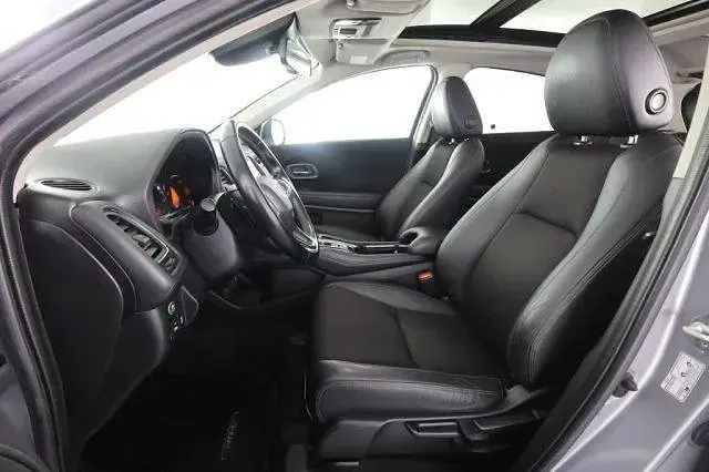 Usata Honda HR-V Executive 131 CV (96 kW) 2020 Argento SUV