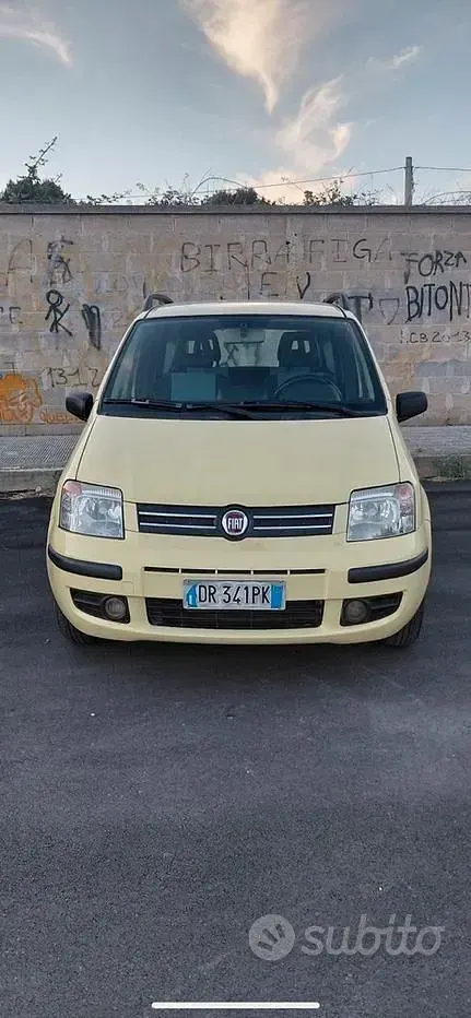 Usata Fiat Panda 69 CV (50 kW) 2008 Giallo Utilitaria