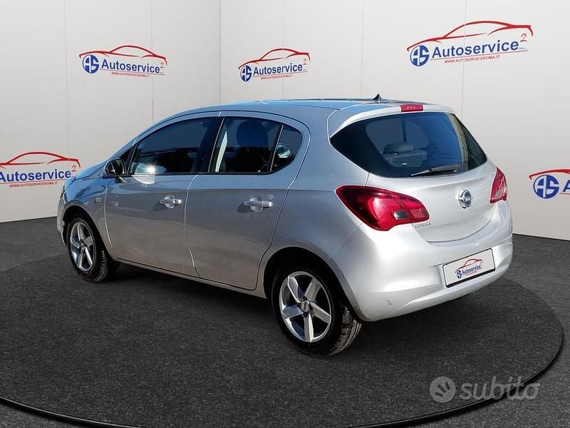 Usata Opel Corsa 90 CV (66 kW) 2016 Grigio Utilitaria