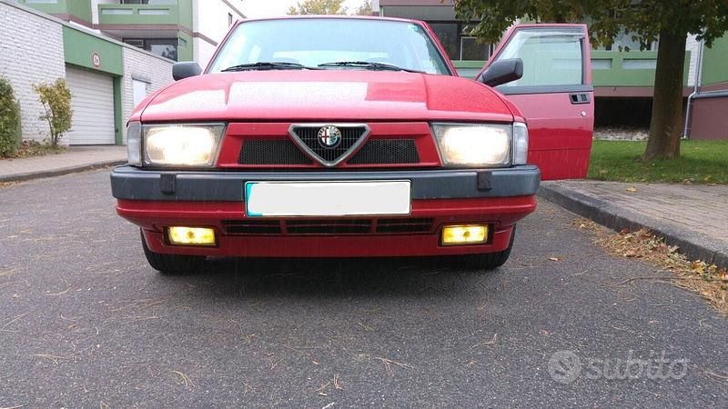 Käytetty Alfa Romeo 75 185 HP (136 kW) 1989 Sedan