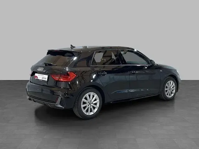 Usata Audi A1 Sportback S-Line 95 CV (69 kW) 2025 Nero mito metallizzato Utilitaria
