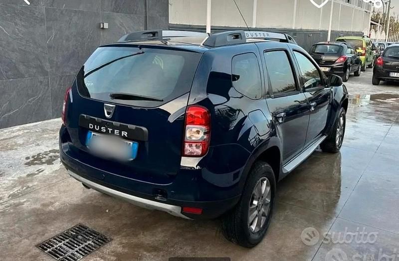 Usata Dacia Duster 110 CV (80 kW) 2017 Nero SUV