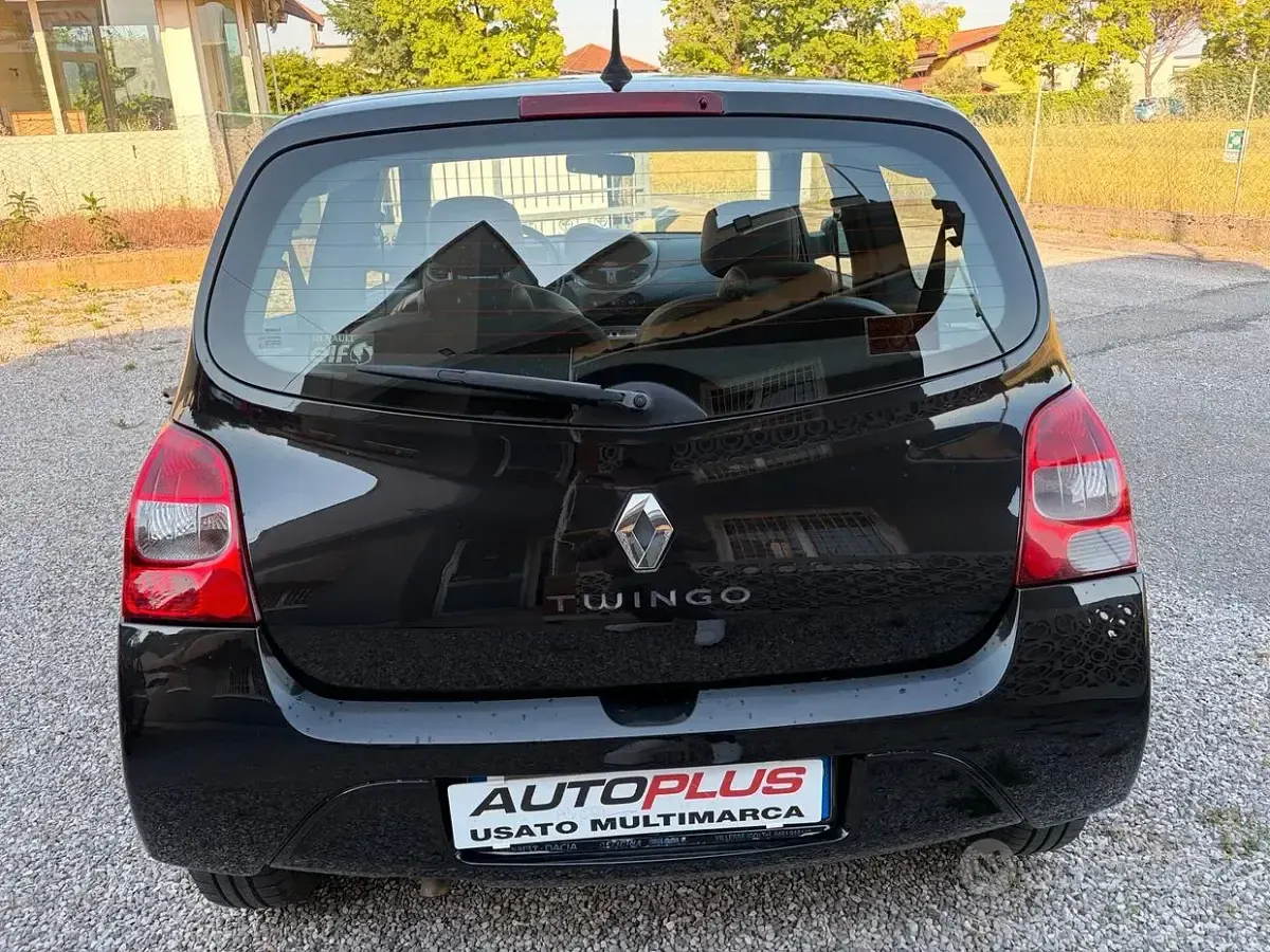 Usata Renault Twingo 75 CV (55 kW) 2012 Nero Utilitaria