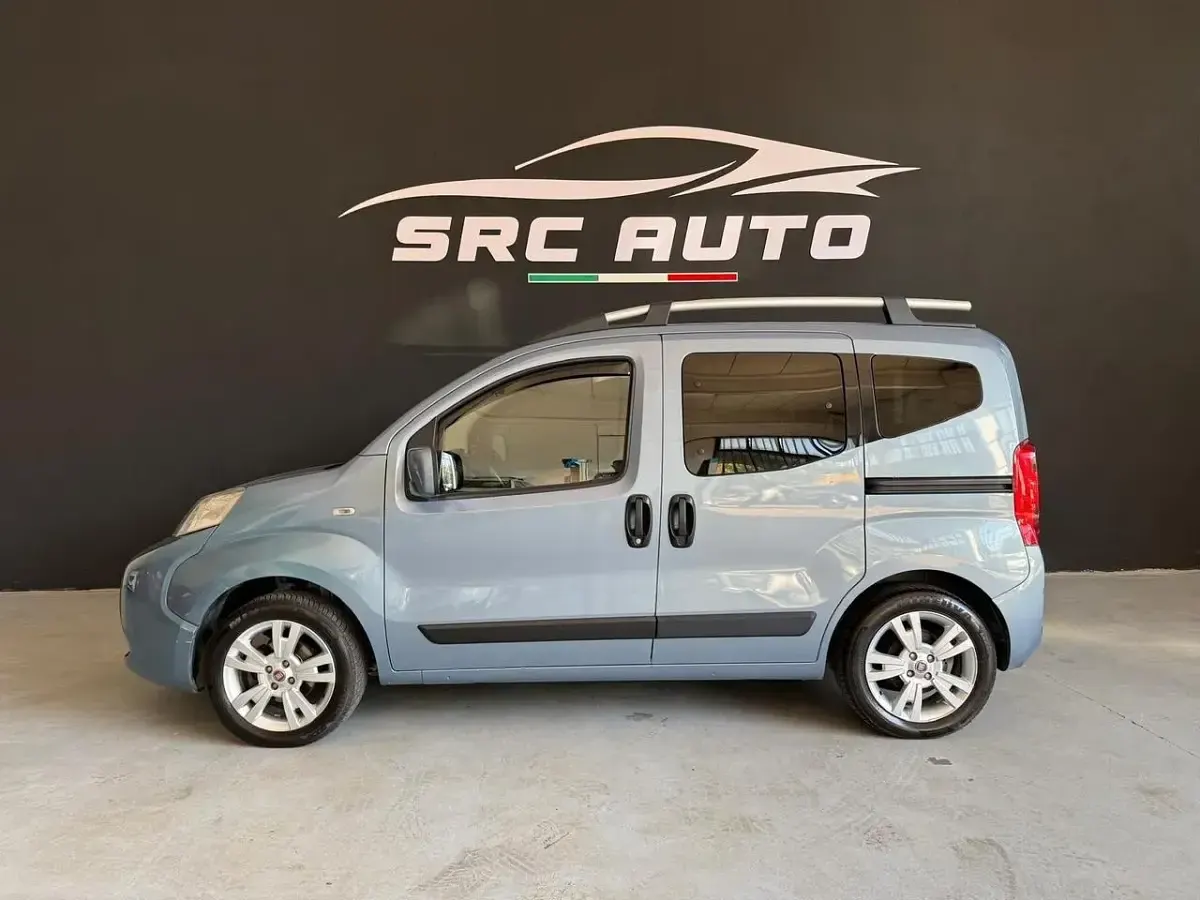 Usata Fiat Qubo Dynamic 70 CV (51 kW) 2012 Blu Monovolume