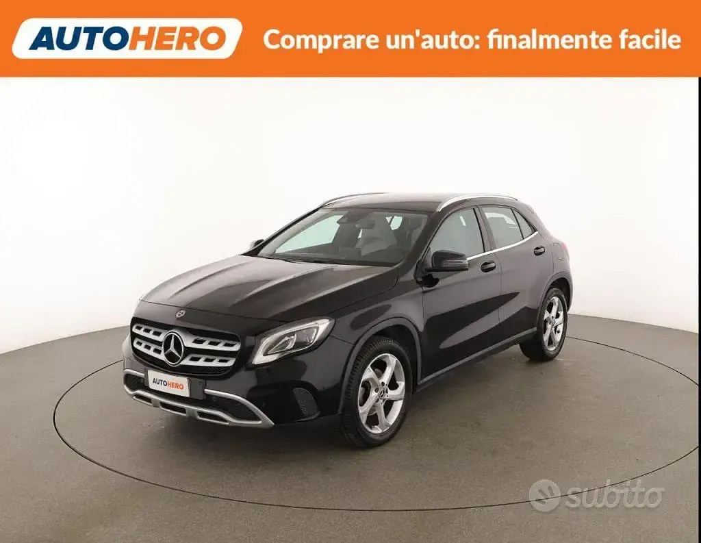 Begagnad Mercedes GLA200 136 HK (100 kW) 2017 SUV
