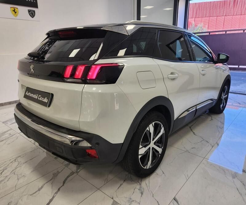 Usata Peugeot 3008 Allure 120 CV (88 kW) 2017 Bianco SUV