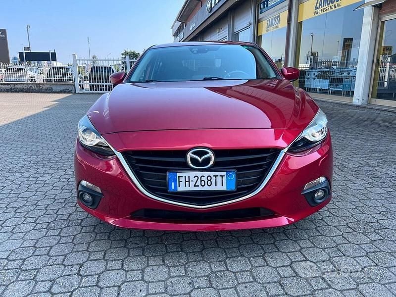 Usata Mazda 3 Evolve 105 CV (77 kW) 2017 Rosso Berlina