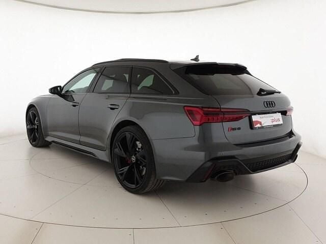 Usata Audi RS6 Ambiente 600 CV (441 kW) 2023 Grigio daytona perla Station wagon