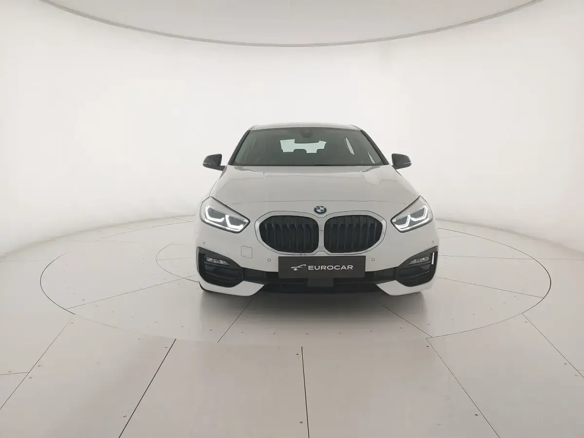 Usata BMW 116 Sport Line 2019 Bianco Utilitaria