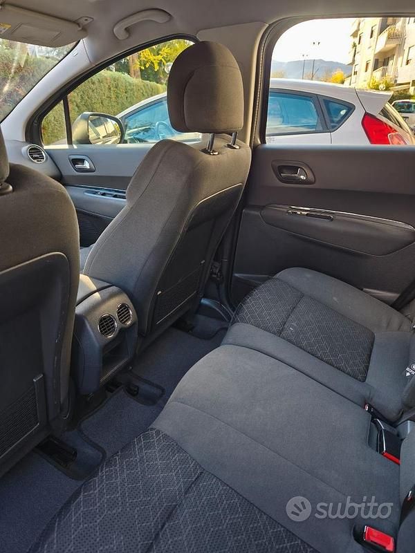 Usata Peugeot 3008 120 CV (88 kW) 2016 Grigio SUV