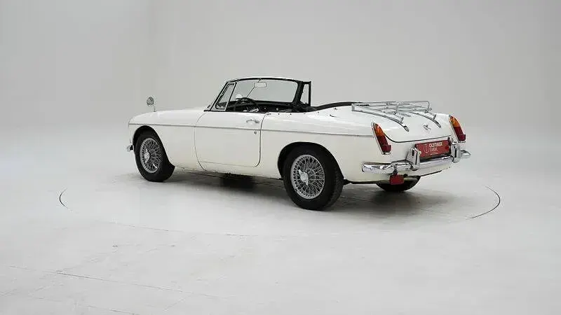 Usata MG B 96 CV (70 kW) 1967 Altri Cabrio