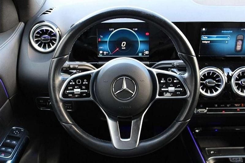 Usata Mercedes GLA200 Executive 150 CV (110 kW) 2020 Nero SUV