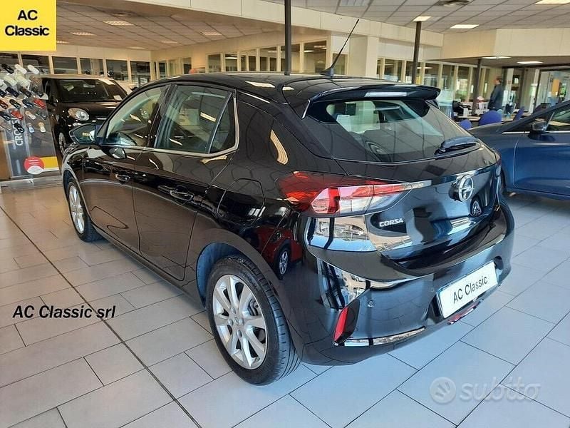 Usata Opel Corsa Elegance 75 CV (55 kW) 2021 Nero Utilitaria