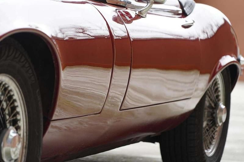 Usata Jaguar E-Type 300 CV (220 kW) 1974 Marrone Cabrio