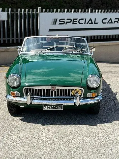 Usata MG B 95 CV (69 kW) 1960 Verde Cabrio