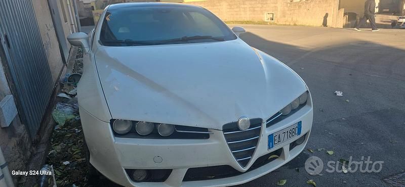 Usata Alfa Romeo Brera 170 CV (125 kW) 2009 Bianco Coupé