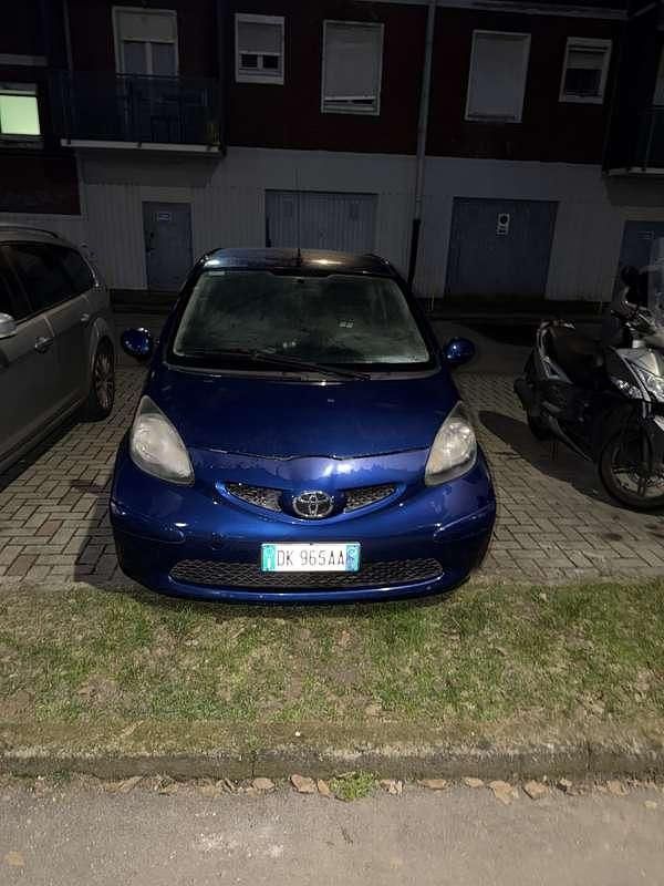 Usata Toyota Aygo 68 CV (50 kW) 2007 Utilitaria