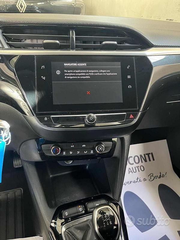 Usata Opel Corsa Elegance 75 CV (55 kW) 2021 Vari colori Utilitaria