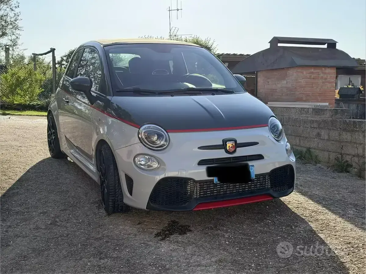 Usata Abarth 500C 135 CV (99 kW) 2015 Grigio Cabrio