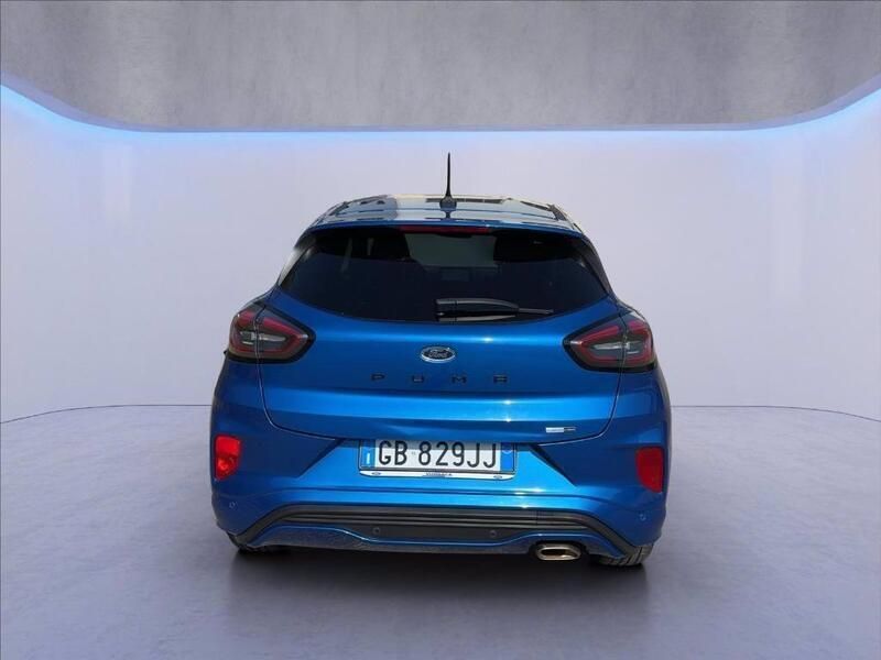 Usata Ford Puma ST-Line 125 CV (91 kW) 2020 Desert island SUV