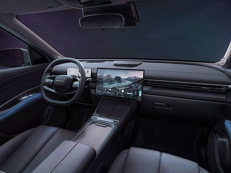 Nuova Omoda 7 279 CV (205 kW) 2026 Moonlight silver SUV