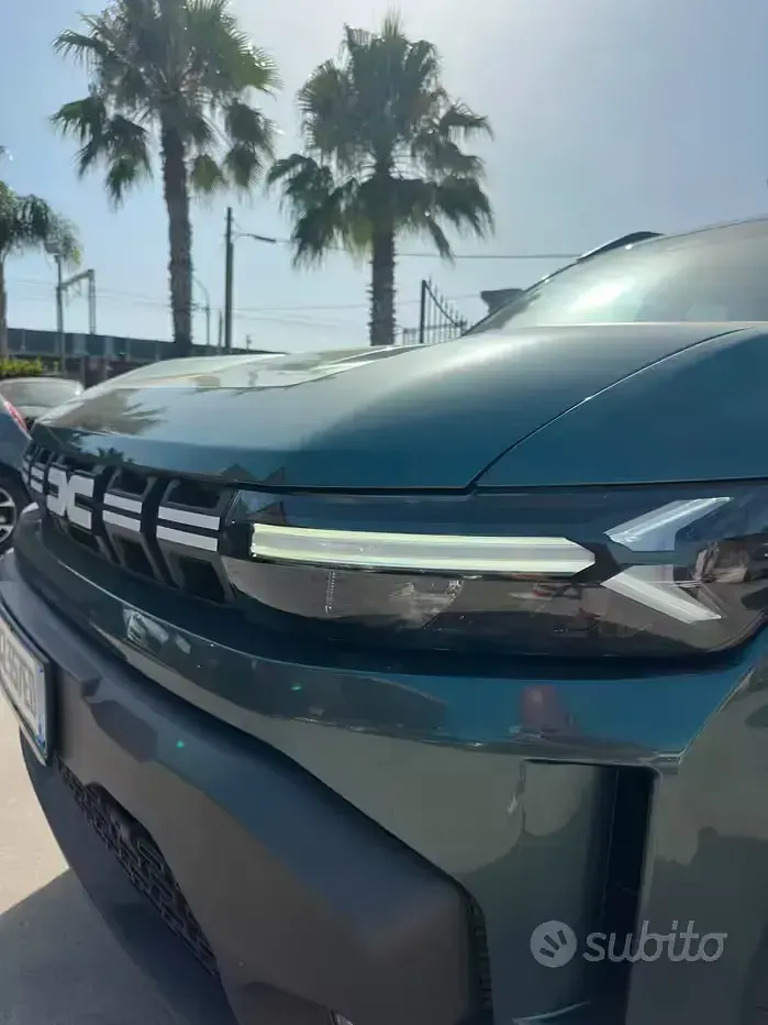 Usata Dacia Duster Journey 94 CV (69 kW) 2025 Verde SUV