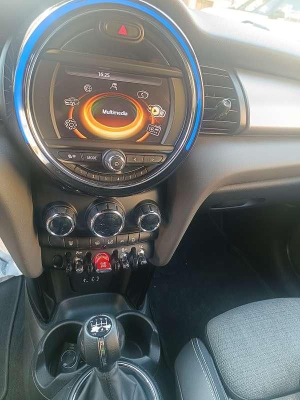 Usata Mini Cooper D Hype 116 CV (85 kW) 2016 Utilitaria