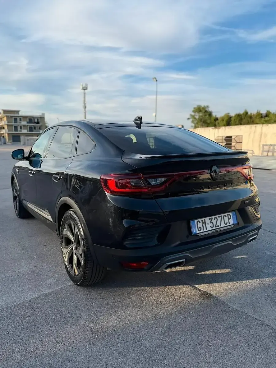 Usata Renault Arkana Engineered 93 CV (68 kW) 2023 Nero SUV