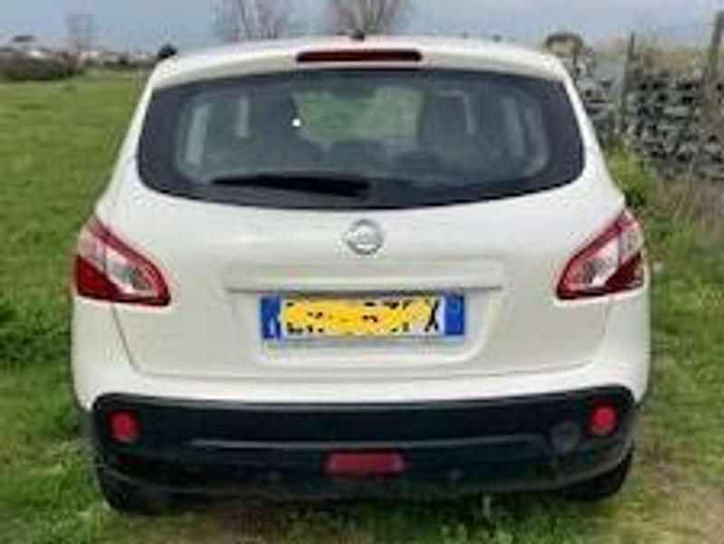 Usata Nissan Qashqai 360º 117 CV (86 kW) 2013 Bianco SUV