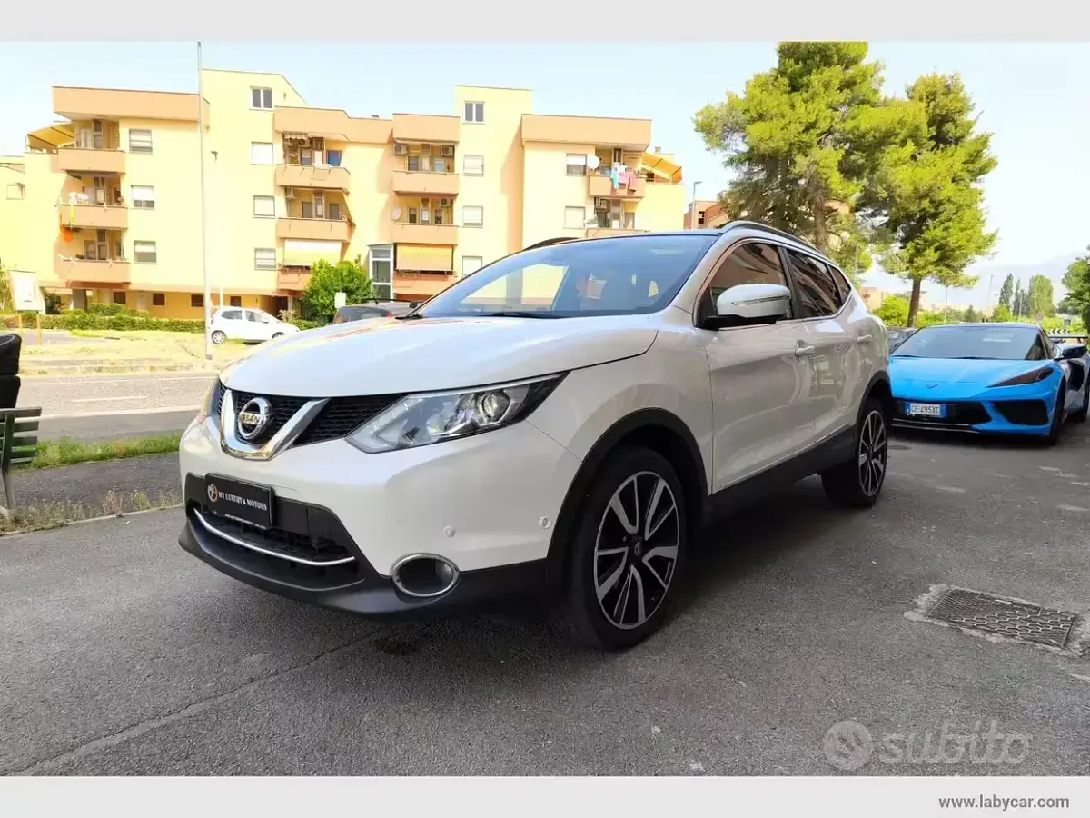 Usata Nissan Qashqai 131 CV (96 kW) 2014 Bianco SUV