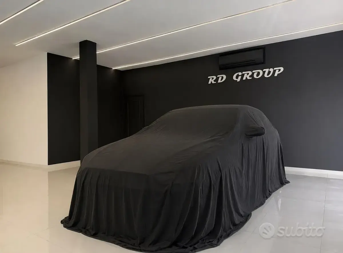 Usata BMW 116 Advantage 116 CV (85 kW) 2019 Blu Utilitaria