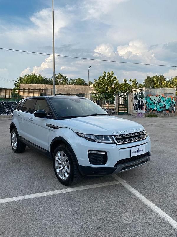 Usata Land Rover Range Rover evoque HSE Dynamic 150 CV (110 kW) 2018 Grigio Station wagon
